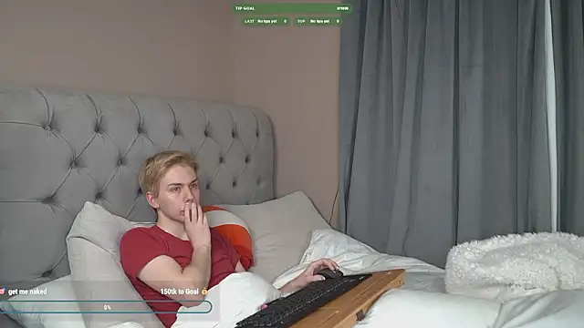 Snapshot of scottishtwink01 chatting on 10, 3, 2026 scottishtwink01 online show from 10, 3, 2026