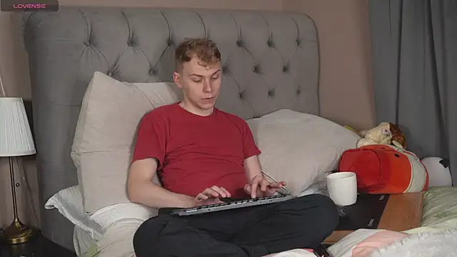 Snapshot of scottishtwink01 chatting on 18, 5, 2026 scottishtwink01 online show from 18, 5, 2026