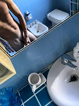 italiani19anni online show from 21, 9, 2025