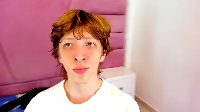 taylorleexx online show from 17, 9, 2025