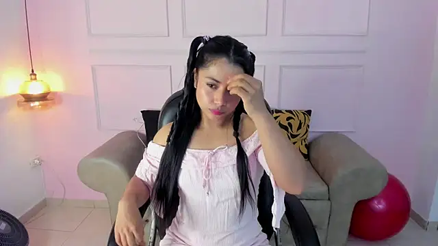 Nerfetari Mekha online show from 18, 9, 2025