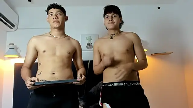 ryan cum23 online show from 4, 10, 2025