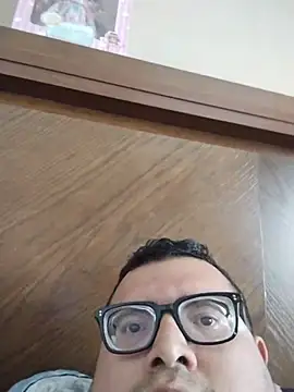 Santiagoqro85 online show from 30, 11, 2025