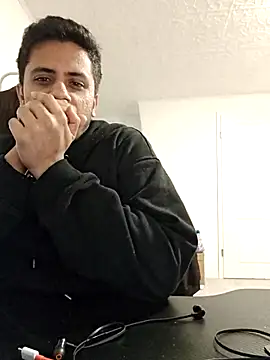 eyepach96 online show from 4, 10, 2025