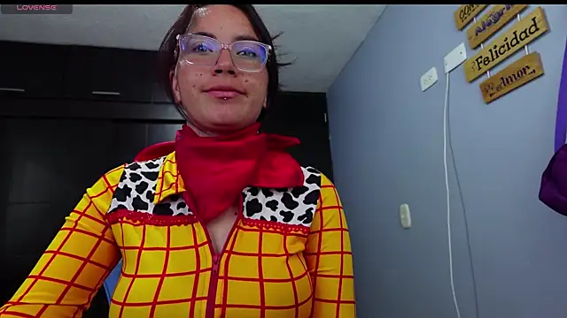 iriss cardenas online show from 23, 9, 2025