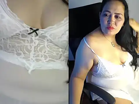 Lola Desire online show from 6, 10, 2025