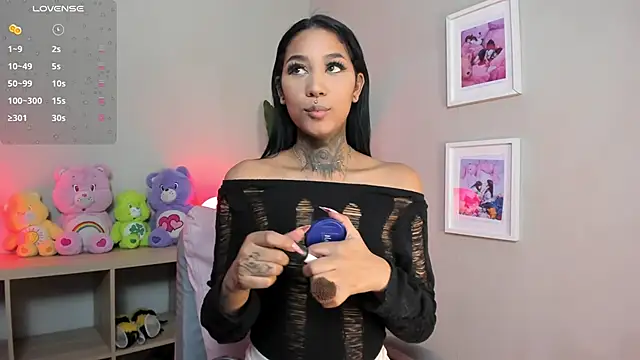 Anaya olyx online show from 2, 10, 2025
