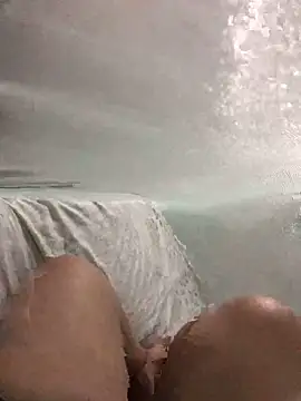 luzmelzinha online show from 15, 10, 2025