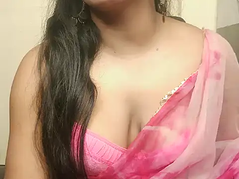 Miss Virgingirl04 online show from 16, 10, 2025