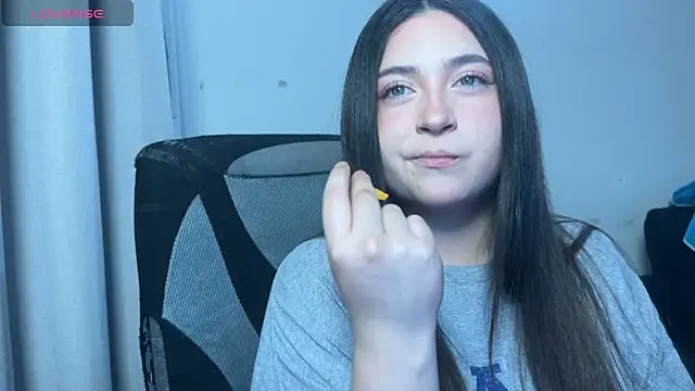 valentinauwu online show from 29, 11, 2025