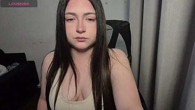 valentinauwu online show from 20, 12, 2025