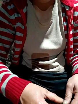 kemtuoi-sex online show from 10, 6, 2026