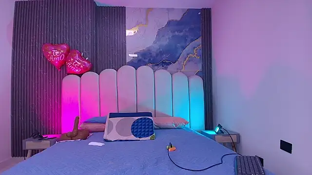 abbyrouss  online show from 5, 3, 2026