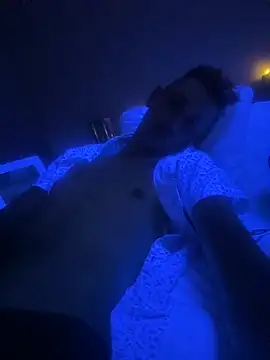 XxxLazerOfTheLakexxX online show from 3, 10, 2025