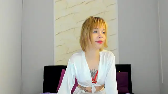 KittyGolden online show from 14, 9, 2025