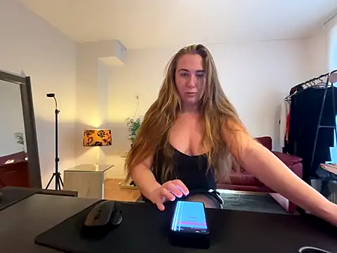 MazySunny online show from 26, 11, 2025