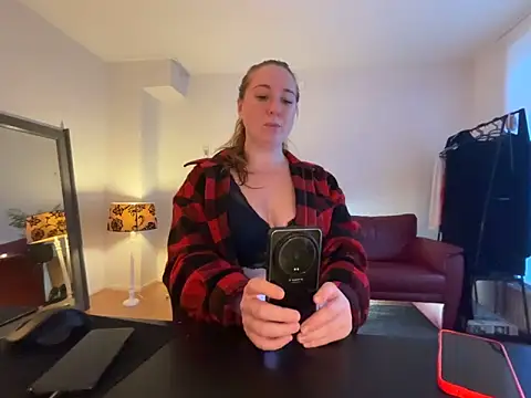 MazySunny online show from 30, 11, 2025