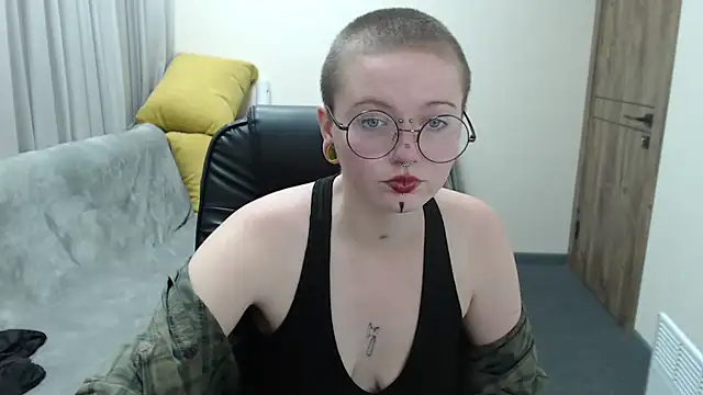 Nika Snow online show from 1, 10, 2025