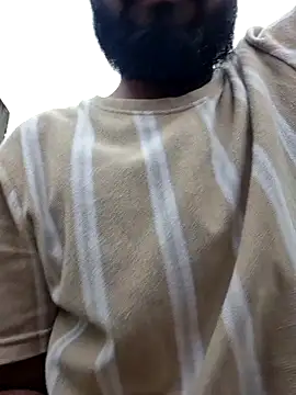 Snapshot of soniriyaa010101 chatting on 30, 10, 2025 soniriyaa010101 online show from 30, 10, 2025