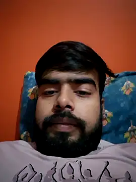 Snapshot of soniriyaa010101 chatting on 26, 10, 2025 soniriyaa010101 online show from 26, 10, 2025