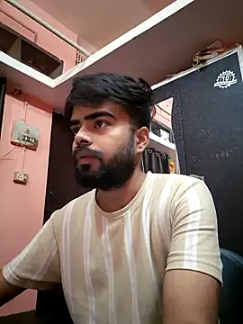soniriyaa010101 online show from 22, 4, 2026