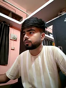 soniriyaa010101 online show from 23, 4, 2026