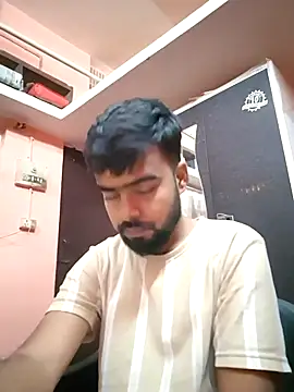 Snapshot of soniriyaa010101 chatting on 28, 11, 2025 soniriyaa010101 online show from 28, 11, 2025