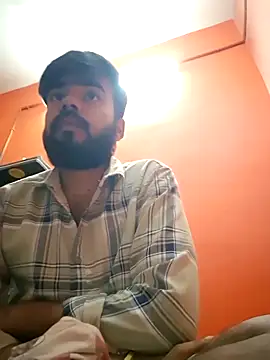 Snapshot of soniriyaa010101 chatting on 2, 11, 2025 soniriyaa010101 online show from 2, 11, 2025