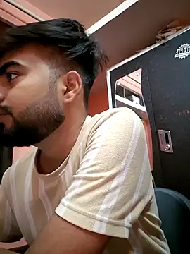 soniriyaa010101 online show from 23, 4, 2026
