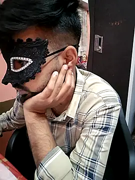 soniriyaa010101 online show from 7, 2, 2026