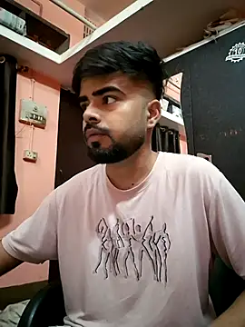 soniriyaa010101 online show from 2, 4, 2026