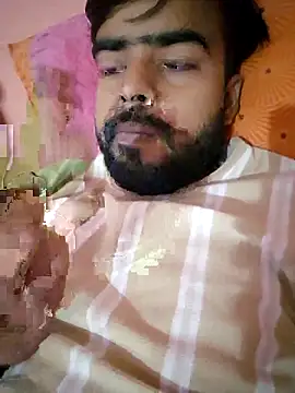 Snapshot of soniriyaa010101 chatting on 16, 10, 2025 soniriyaa010101 online show from 16, 10, 2025