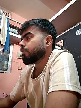 Snapshot of soniriyaa010101 chatting on 14, 11, 2025 soniriyaa010101 online show from 14, 11, 2025