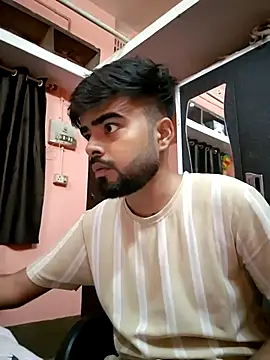 soniriyaa010101 online show from 22, 4, 2026