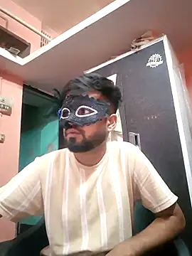 soniriyaa010101 online show from 13, 3, 2026