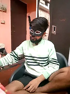 soniriyaa010101 online show from 31, 1, 2026