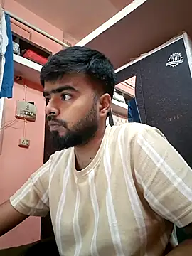 Snapshot of soniriyaa010101 chatting on 15, 11, 2025 soniriyaa010101 online show from 15, 11, 2025