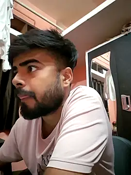 soniriyaa010101 online show from 14, 4, 2026