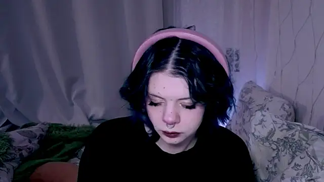 Snapshot of Alice_Zev chatting on 12, 4, 2026 Alice Zev online show from 12, 4, 2026