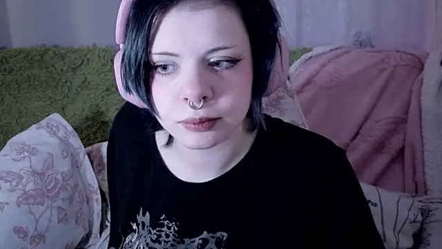 Snapshot of Alice_Zev chatting on 25, 4, 2026 Alice Zev online show from 25, 4, 2026