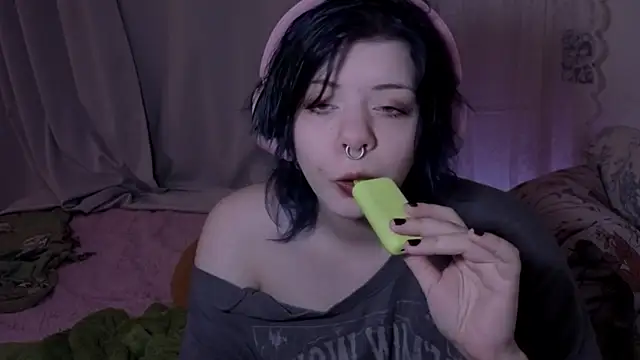 Snapshot of Alice_Zev chatting on 16, 4, 2026 Alice Zev online show from 16, 4, 2026
