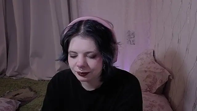Snapshot of Alice_Zev chatting on 21, 4, 2026 Alice Zev online show from 21, 4, 2026