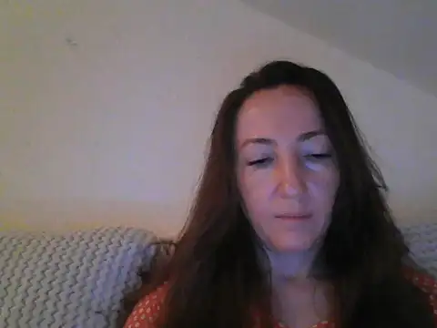 Snapshot of Valessya chatting on 3, 5, 2026 Valessya online show from 3, 5, 2026