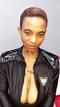 Snapshot of JANIELEE chatting on 30, 11, 2025 JANIELEE online show from 30, 11, 2025