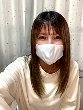 Snapshot of -Hikari-00- chatting on 21, 10, 2025 -Hikari-00- online show from 21, 10, 2025