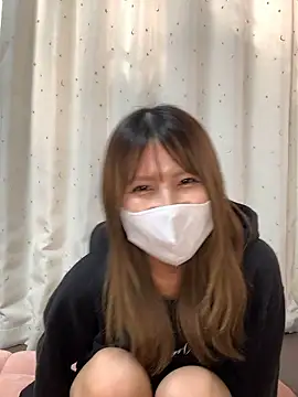 Snapshot of -Hikari-00- chatting on 15, 10, 2025 -Hikari-00- online show from 15, 10, 2025