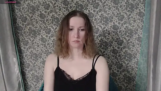 Snapshot of LesanaMagic chatting on 4, 12, 2024 LesanaMagic online show from 4, 12, 2024