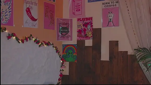 Snapshot of Charming_winky chatting on 1, 4, 2026 Charming winky online show from 1, 4, 2026