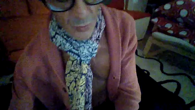 Snapshot of AntonioNice_iml chatting on 18, 10, 2025 AntonioNice iml online show from 18, 10, 2025