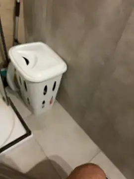 Snapshot of _Famous_ chatting on 24, 9, 2025 Famous online show from 24, 9, 2025